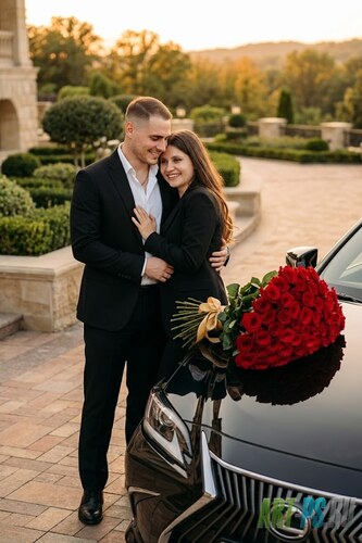 Промт для ИИ: Роскошный подарок автомобиля Lexus (Luxury Lifestyle)